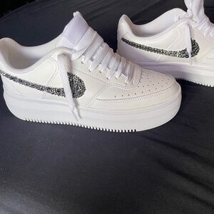 Nike CUSTOM bedazzled SHOE